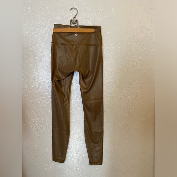 Lululemon legging - Picture 7 of 9